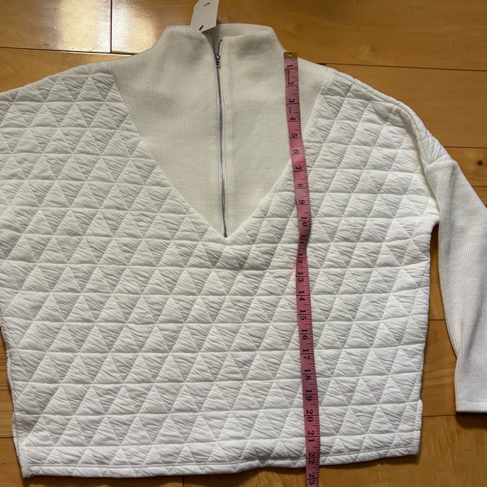 THML Quilted Pullover Half Zip White Womens Size XS Extra Small New With Tag - Picture 4 of 7
